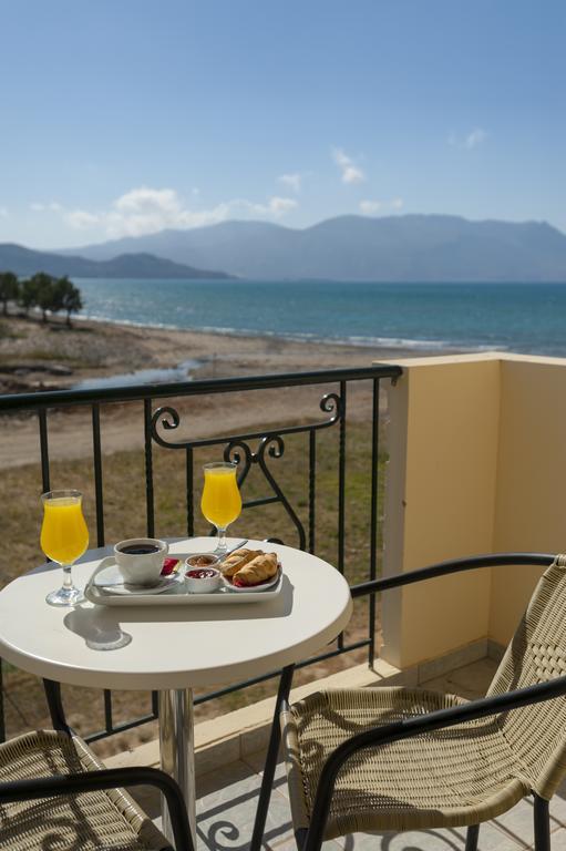Mesogios Beach Korfalonas Pokoj fotografie