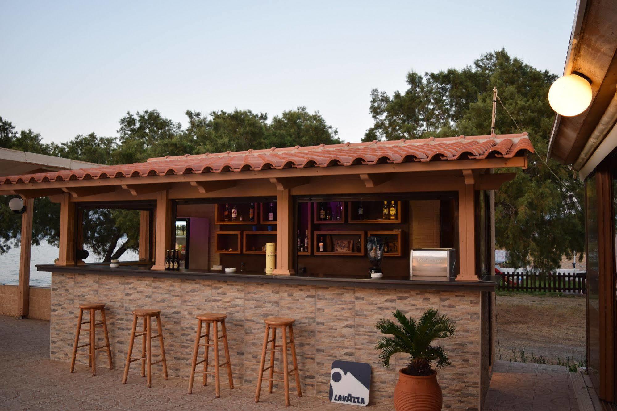 Mesogios Beach Korfalonas Exteriér fotografie
